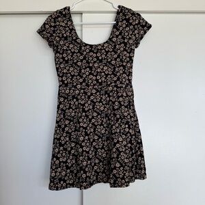 Forever 21 Black and Cream Floral Mini Dress